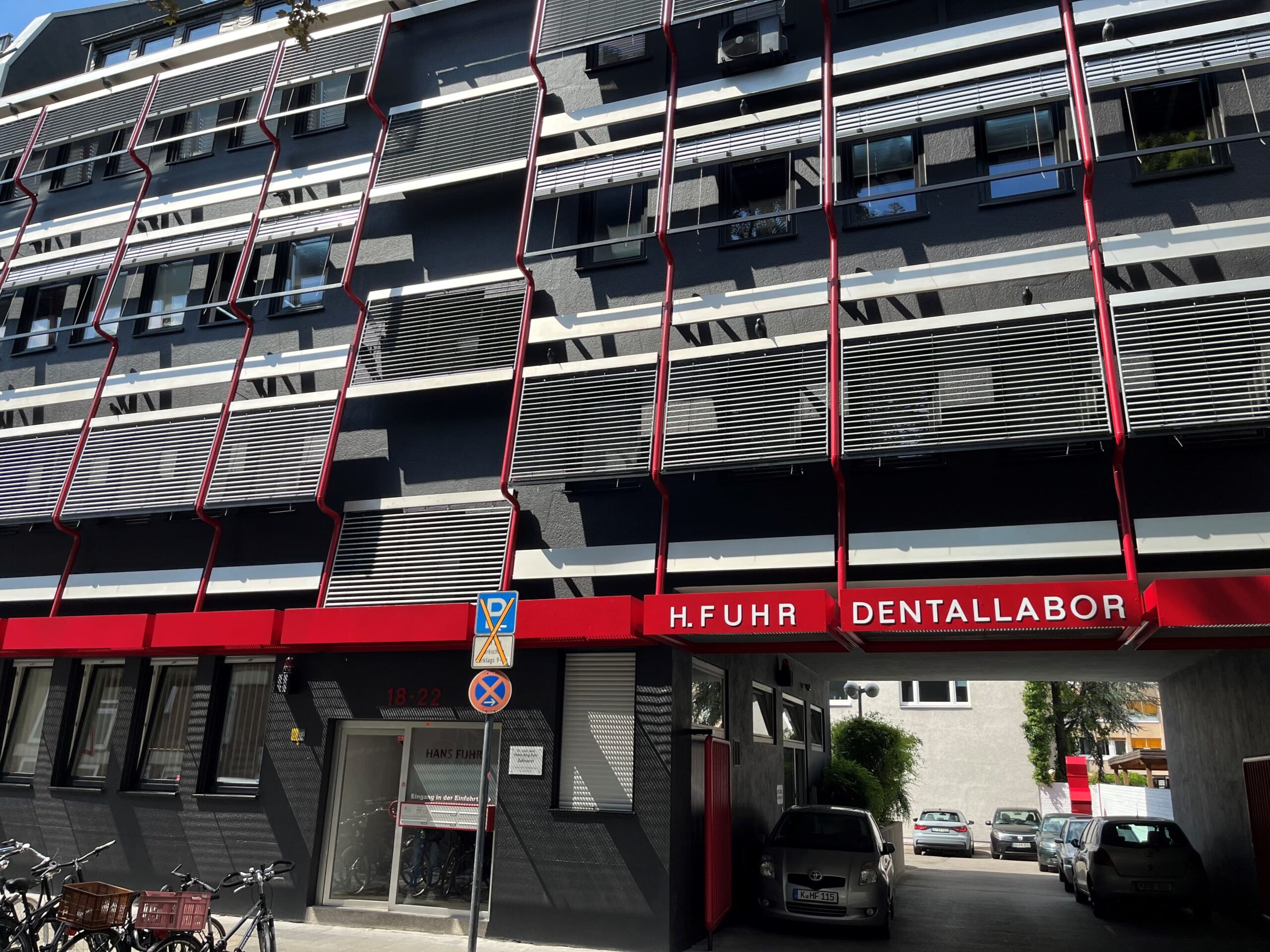 Geschäftshaus Dental-Labor Hans Fuhr Köln